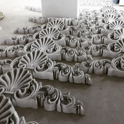 Poliüretan Taç ve Pediment Modelleri: Klasik ve Villa Dekorasyon Fikirleri ve Tasarımları