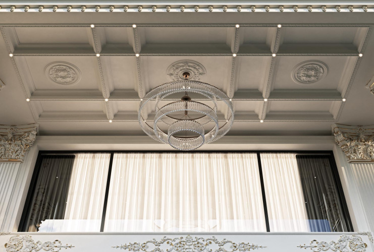 Dış Cephe Poliüretan Süslemeler ile Villanızı Şıklaştırın: Balkon ve Teras Dekorasyonu için Klasik ve Modern Tasarımlar <p>

    <h1>Poliüretan Villa Dış Cephe Söve Süslemeleri ile Balkon ve Terasları Güzelleştirin</h1>
    <p>Dış cephe dekorasyonu, bir evin veya villanın genel estetiğinde önemli bir role sahiptir. Özellikle klasik villa tarzını benimseyenler için poliüretan villa dış cephe söve süslemeleri, balkon ve terasları estetik bir görünüme kavuşturmanın yanı sıra yapıya zarafet katmaktadır. Bu yazımızda, dış klasik villa dekorasyon modelleri, tasarım ve örnekleri üzerine odaklanarak, dekorasyon fikirleri sunacağız.</p>
    
    <h2>Poliüretan Söve Süslemelerinin Özellikleri</h2>
    <p>Poliüretan, hafifliği, dayanıklılığı ve kolay şekillendirilebilirliği sayesinde dış cephe süslemelerinde sıklıkla tercih edilen bir malzemedir. Nem ve suya karşı dayanıklı oluşu, dış mekan uygulamaları için ideal bir seçenektir. Ayrıca, poliüretan söve süslemeleri, ahşap, taş veya alçı gibi geleneksel malzemelerin görünümünü taklit edebilir, ancak daha uzun ömürlü ve bakımı daha kolaydır.</p>
    
    <h2>Dış Klasik Villa Dekorasyon Modelleri</h2>
    <p>Klasik villa dekorasyonu, genellikle simetri, oran ve düzen gibi klasik mimari prensiplere dayanır. Poliüretan söve süslemeler, bu tarzı tamamlamak için mükemmel bir seçenektir. Örneğin, pencerelerin etrafına, kapı üstlerine veya çatı kenarlarına yerleştirilen dekoratif söve elemanları, yapıya zarif bir görünüm kazandırabilir.</p>
    
    <h2>Balkon ve Teras Dekorasyonu için Fikirler</h2>
    <p>Balkon ve teraslar, özellikle yaz aylarında evin en çok kullanılan alanlarından biridir. Poliüretan söve süslemeleri kullanarak, bu alanları daha davetkar ve şık hale getirebilirsiniz. Örneğin, balkon korkuluklarına veya teras çevresine dekoratif söve panelleri ekleyerek, dış mekanınıza klasik bir hava katabilirsiniz.</p>
    
    <h2>Sonuç</h2>
    <p>Poliüretan villa dış cephe söve süslemeleri, dış mekanlarınızı güzelleştirmenin yanı sıra, evinizin genel estetiğini yükseltmenin de mükemmel bir yoludur. Hafif, dayanıklı ve kolay şekillendirilebilir olmaları, bu malzemeyi dış cephe dekorasyon projelerinde popüler bir seçenek haline getirmiştir. Klasik villa dekorasyon modelleri ve tasarımları arasında, poliüretan söve süslemeleri ile balkon ve teraslarınızı estetik bir şekilde güzelleştirebilirsiniz.</p>

</p><br><hr></hr>