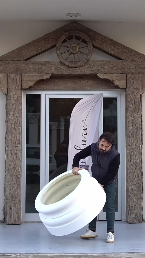 Poliüretan Sütun Başlığı ve Alt Kaide Uygulaması
