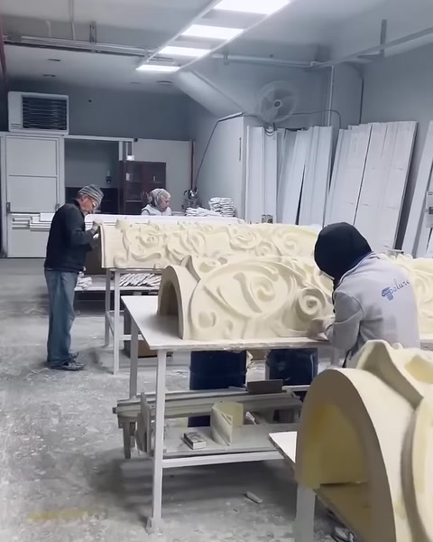 Poliüretan 60 cm Sütun Ayağı Modelleriyle Silindirik Sütun İmalatında Estetik ve Dayanıklılık — 0:14