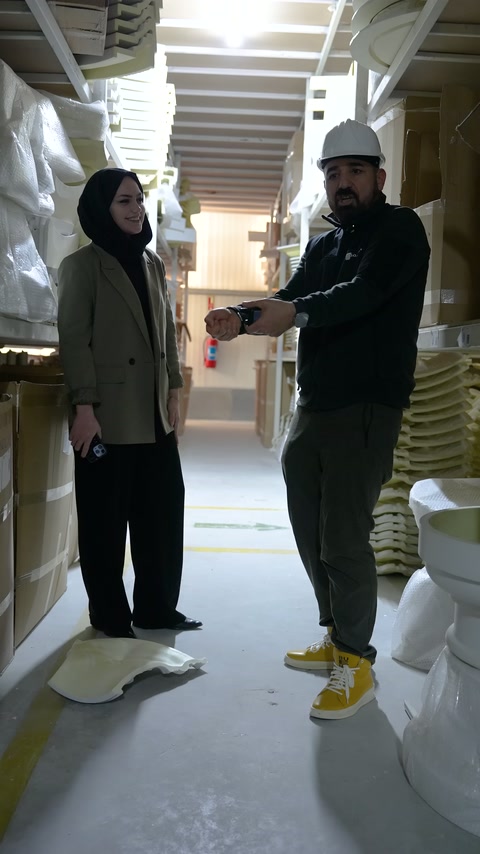 Üretim koridorunda poliüretan parçaların özellikleri uygulamalı biçimde anlatılıyor