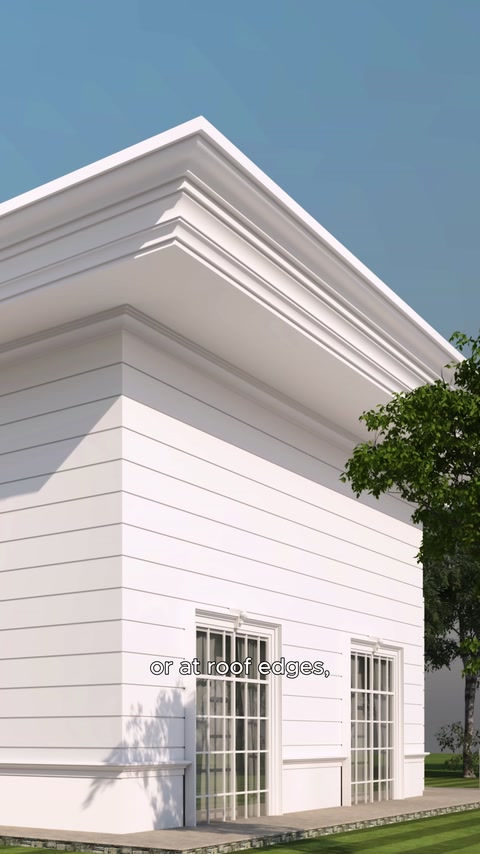 Yapı köşesinde saçak altında devam eden çok katmanlı silmeler
