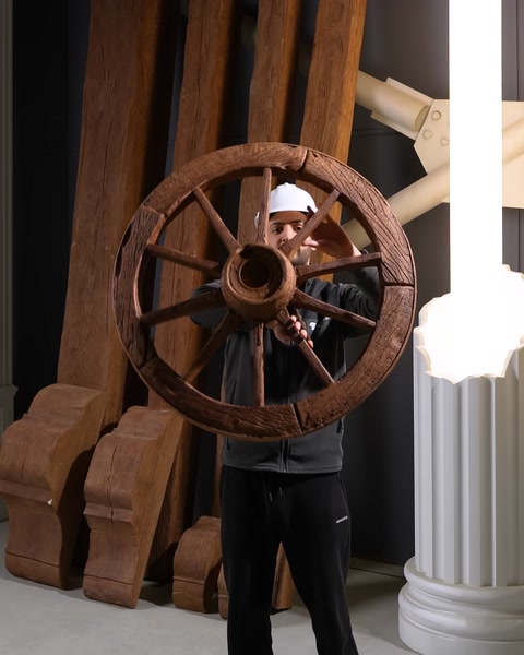 Polure İmalatı Poliüretan Tekerlek, Payanda ve Kiriş Modelleriyle Ahşap Sıcaklığını Yaşayın — 0:35