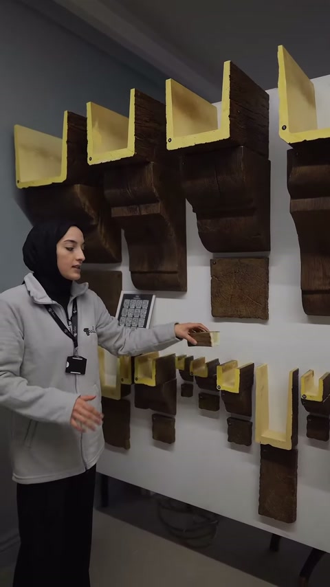 Üst sıradaki kiriş kesitleri ile alt profiller birlikte sergileniyor